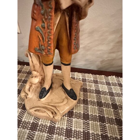 Vintage Chalkware Figurines Colonial Early American Man & Woman New Art Wares - Picture 12 of 13